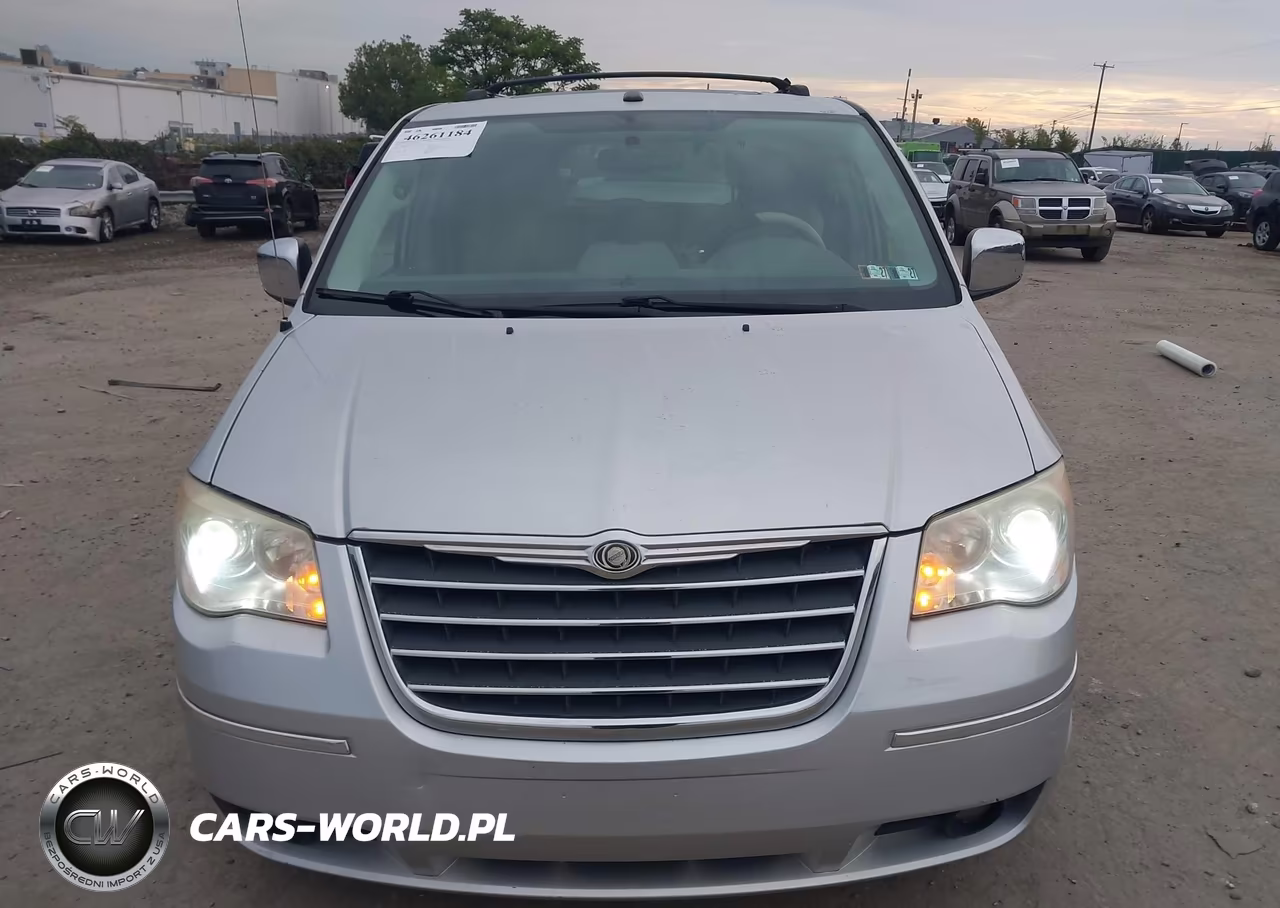 2010 Chrysler Town & Country Limited VIN:2A4RR6DX4AR136172 - 12