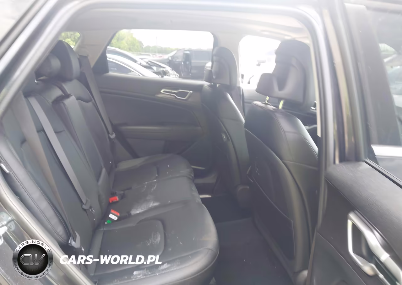 2026 Kia Sportage Ex VIN:5XYK33DF2TG329863 - 8
