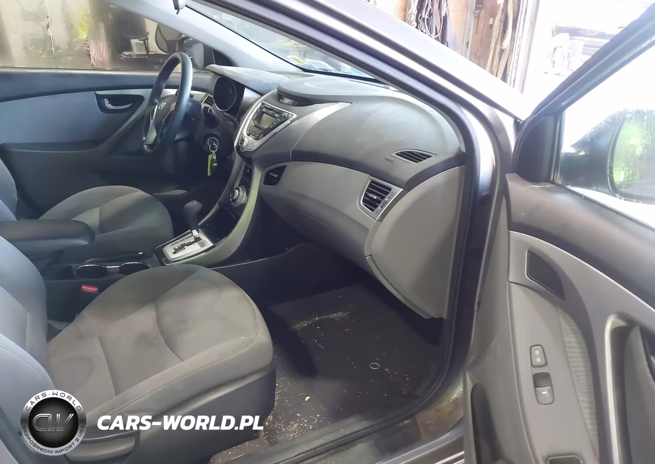 2011 Hyundai Elantra Gls VIN:5NPDH4AE4BH055794 - 5