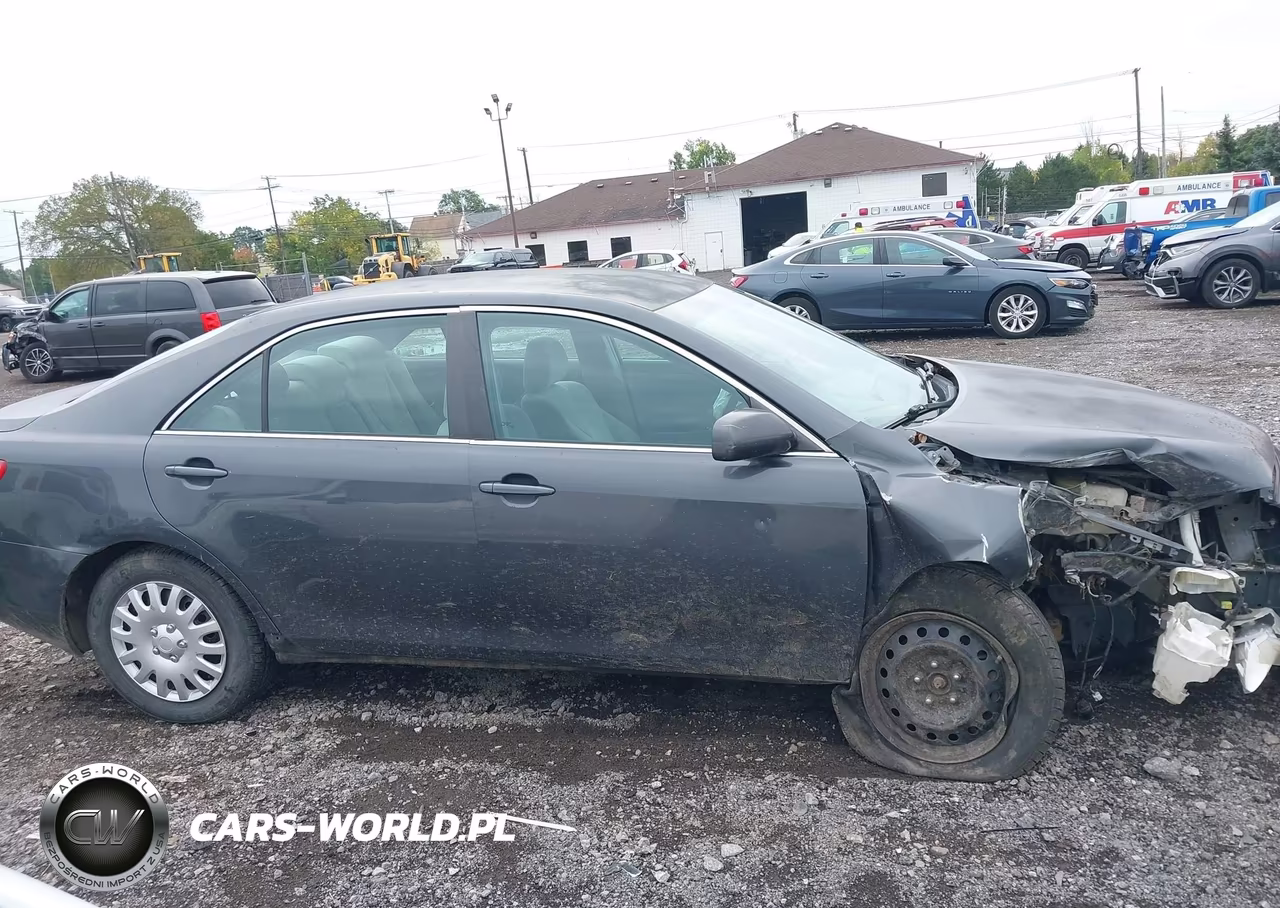 2011 Toyota Camry Le VIN:4T1BF3EK1BU645699 - 14