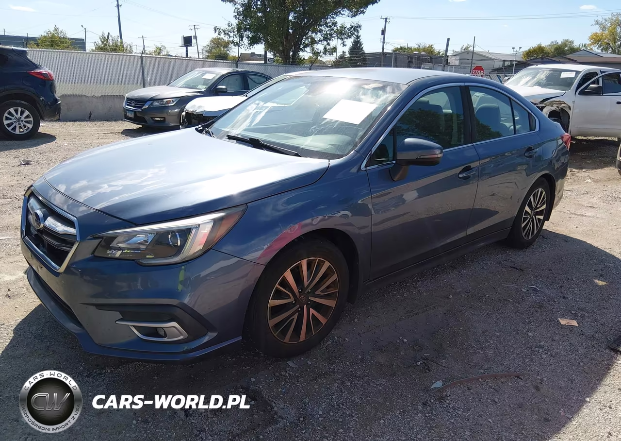 2018 Subaru Legacy 2.5I Premium VIN:4S3BNAF68J3010996 - 2