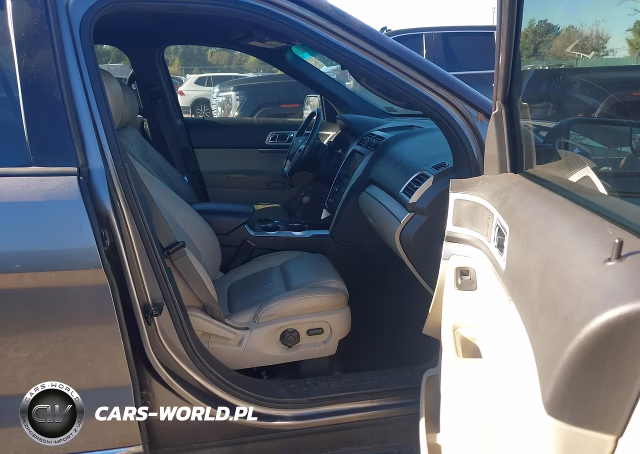 2011 Ford Explorer Xlt VIN:1FMHK7D87BGA78867 - 5