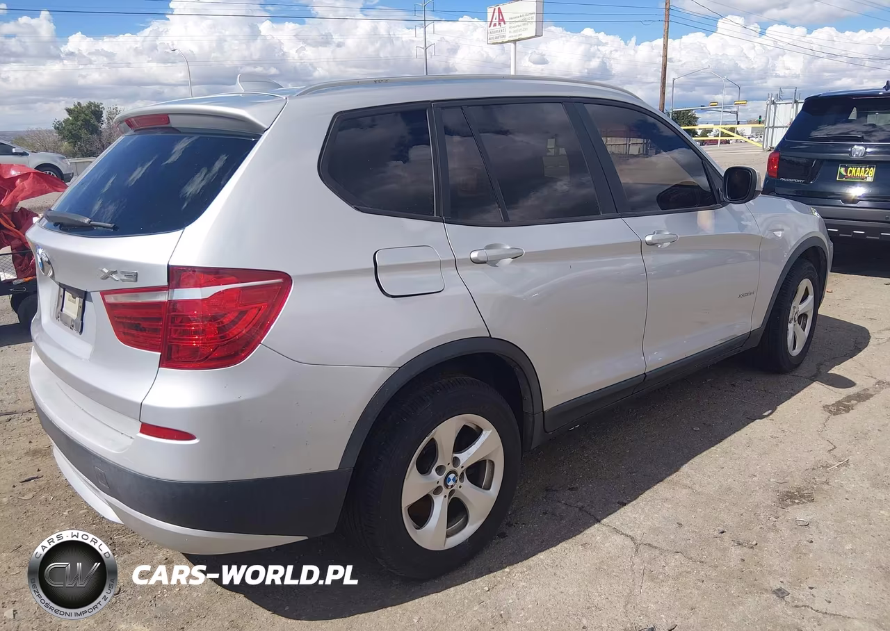 2012 BMW X3 xDrive28I VIN:5UXWX5C54CL719683 - 4