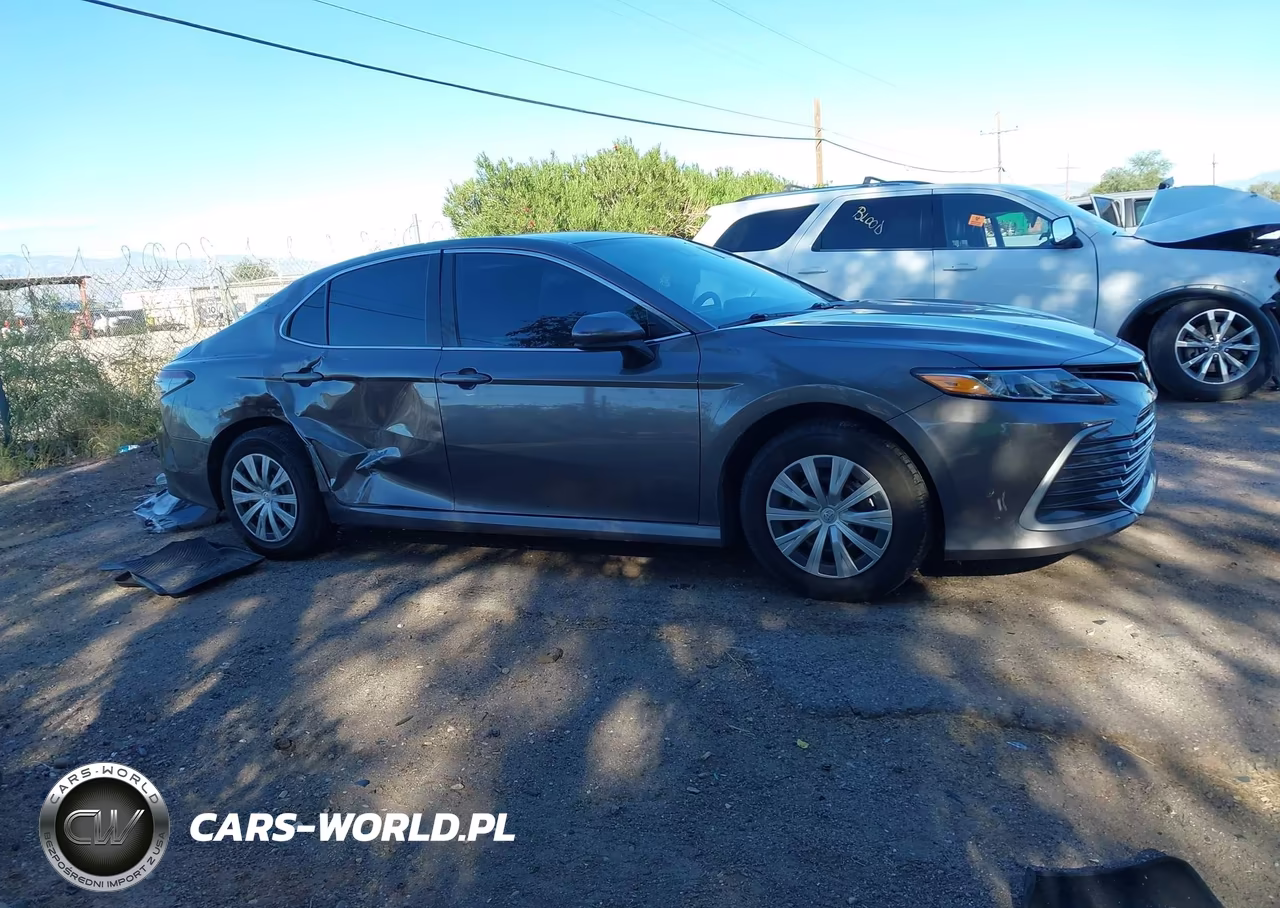 2023 Toyota Camry Le Hybrid VIN:4T1C31AK0PU610635 - 13