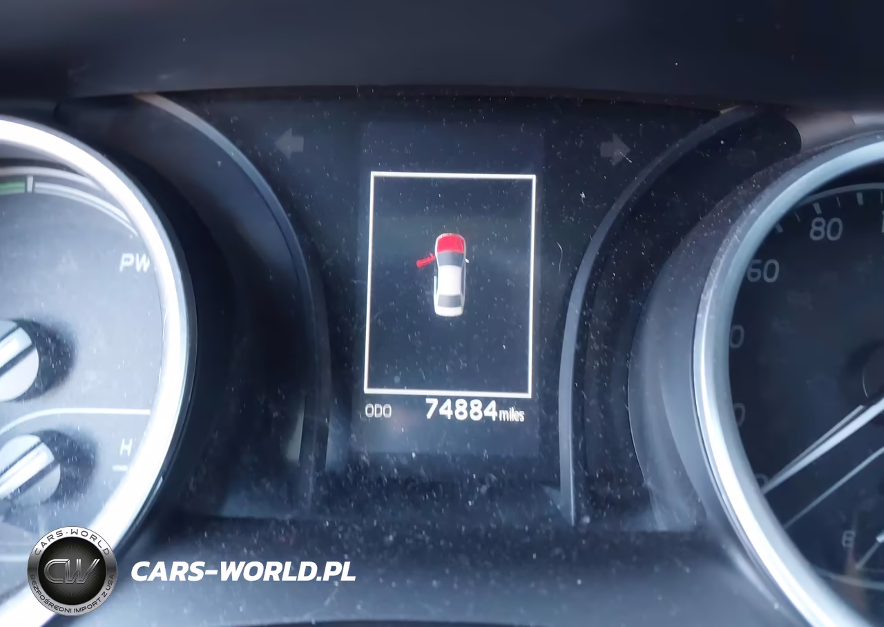 2023 Toyota Camry Le Hybrid VIN:4T1C31AK0PU610635 - 15