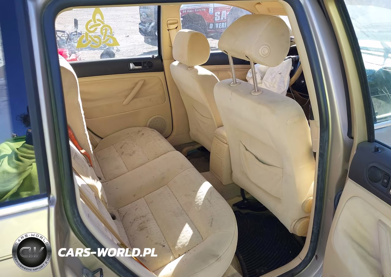 2003 Volkswagen Passat Gl VIN:WVWND63B13E231555 - 8