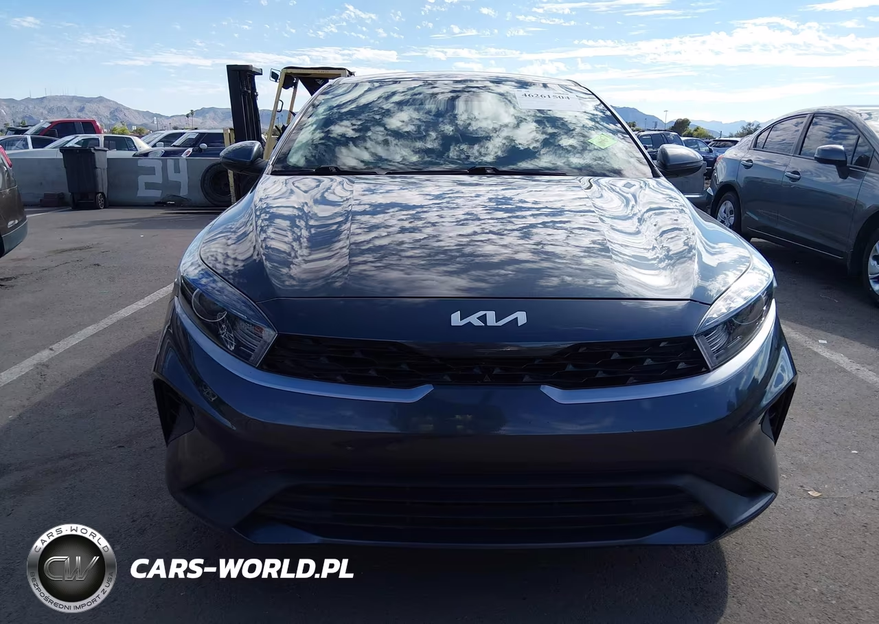 2023 Kia Forte Lxs VIN:3KPF24AD4PE643272 - 12