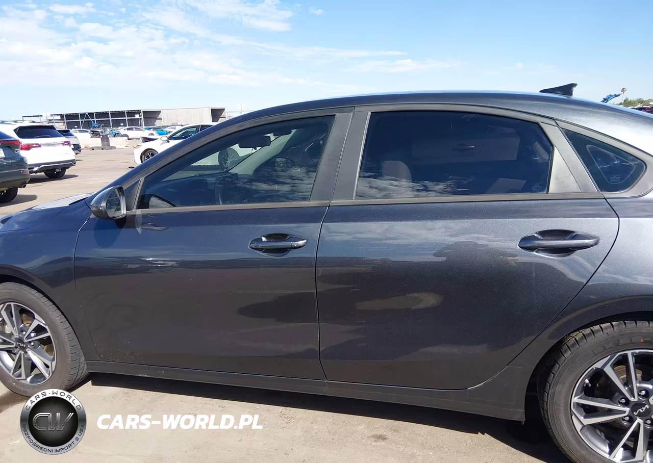 2023 Kia Forte Lxs VIN:3KPF24AD4PE643272 - 14