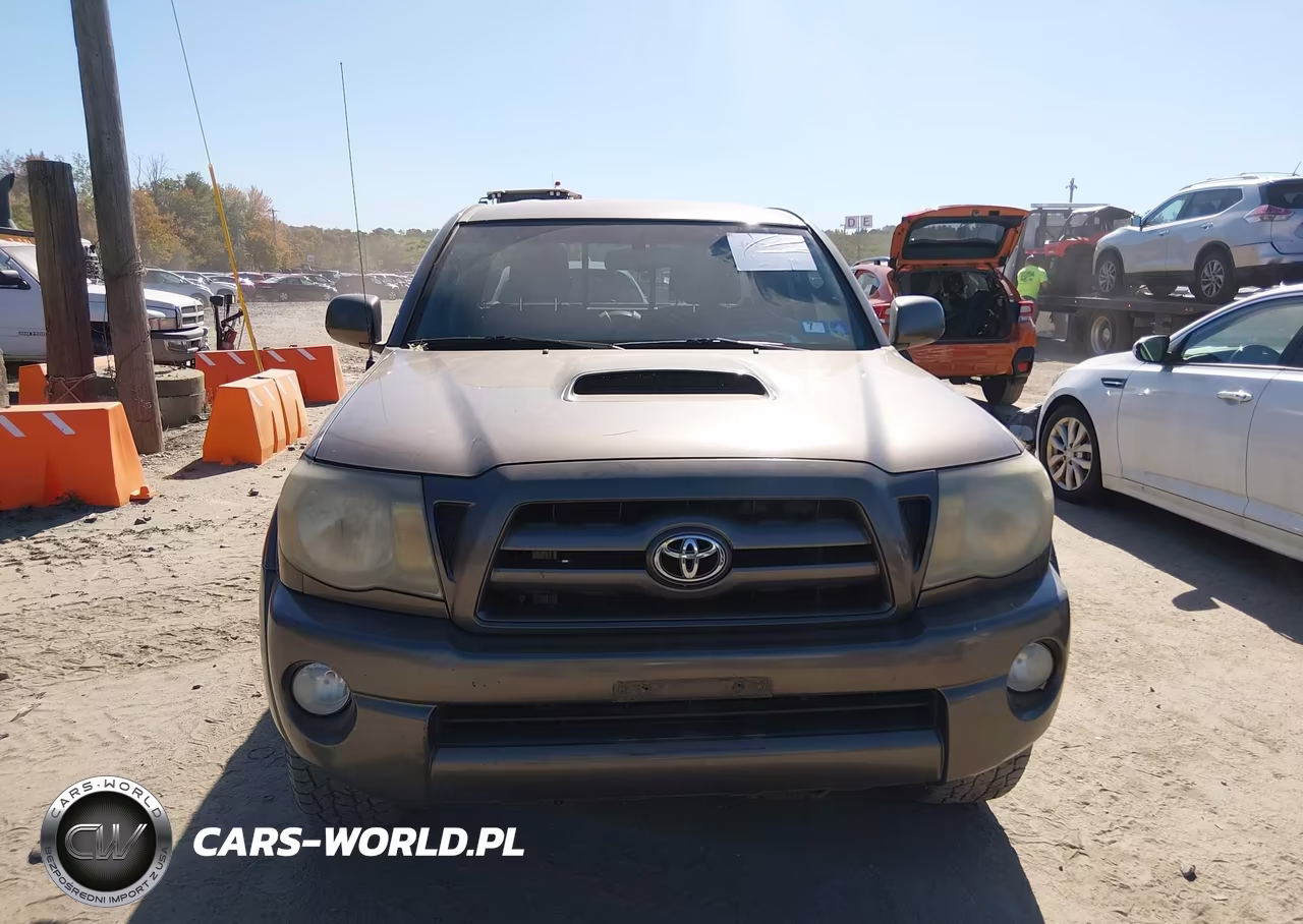 2010 Toyota Tacoma Base V6 VIN:5TEUU4EN1AZ723956 - 11