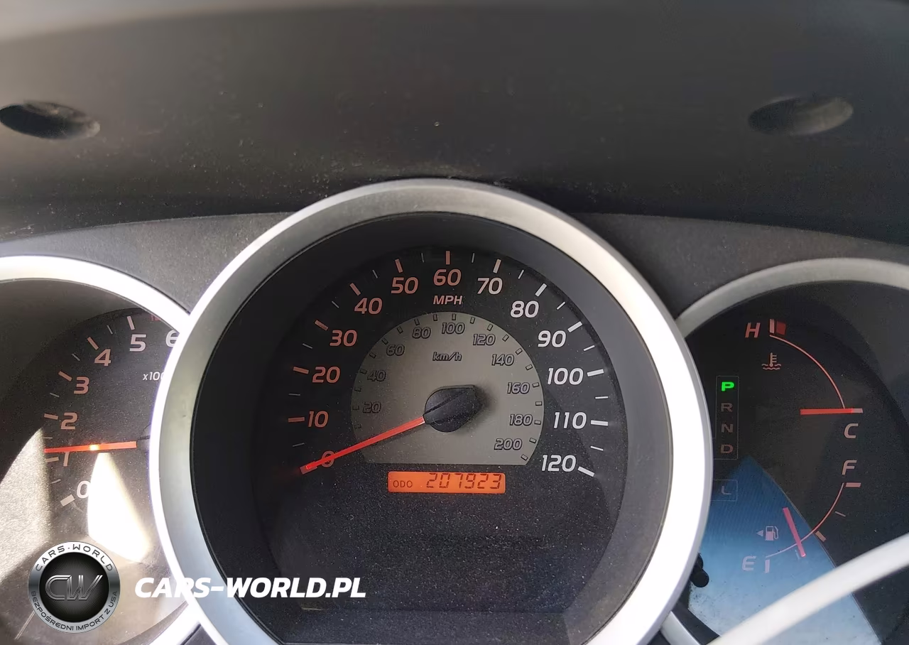 2010 Toyota Tacoma Base V6 VIN:5TEUU4EN1AZ723956 - 7