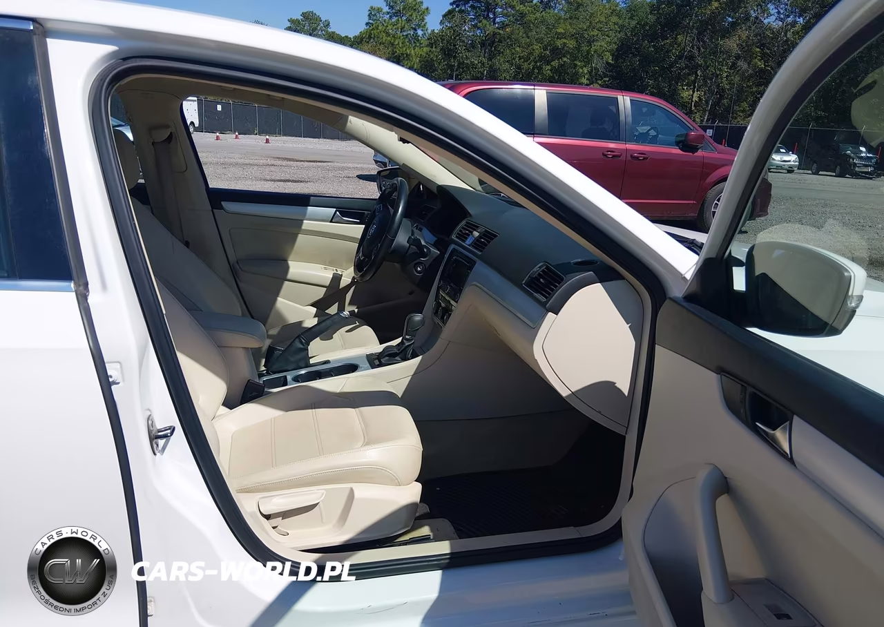 2013 Volkswagen Passat 2.5L Se VIN:1VWBH7A39DC037682 - 5