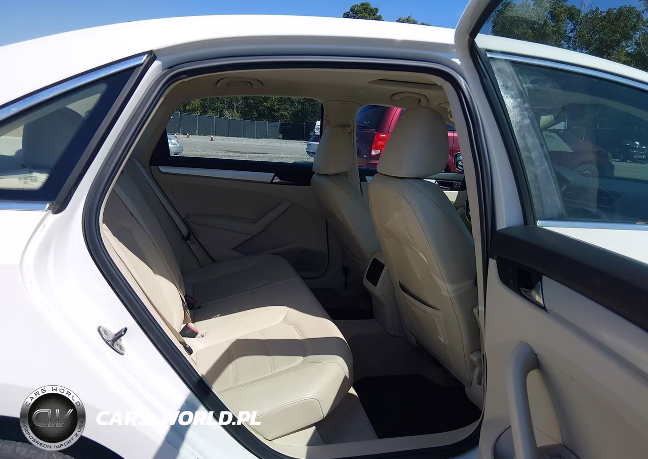 2013 Volkswagen Passat 2.5L Se VIN:1VWBH7A39DC037682 - 8