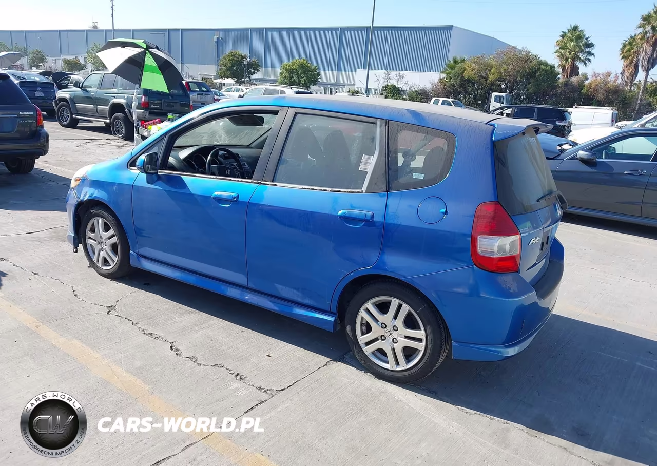 2008 Honda Fit Sport VIN:JHMGD38668S059694 - 3