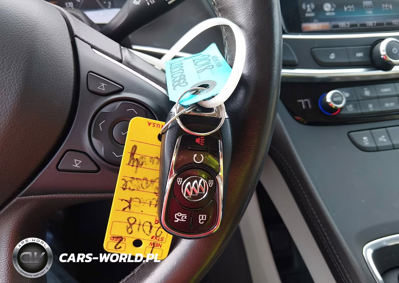 2018 Buick Lacrosse Premium VIN:1G4ZS5SS7JU134085 - 11