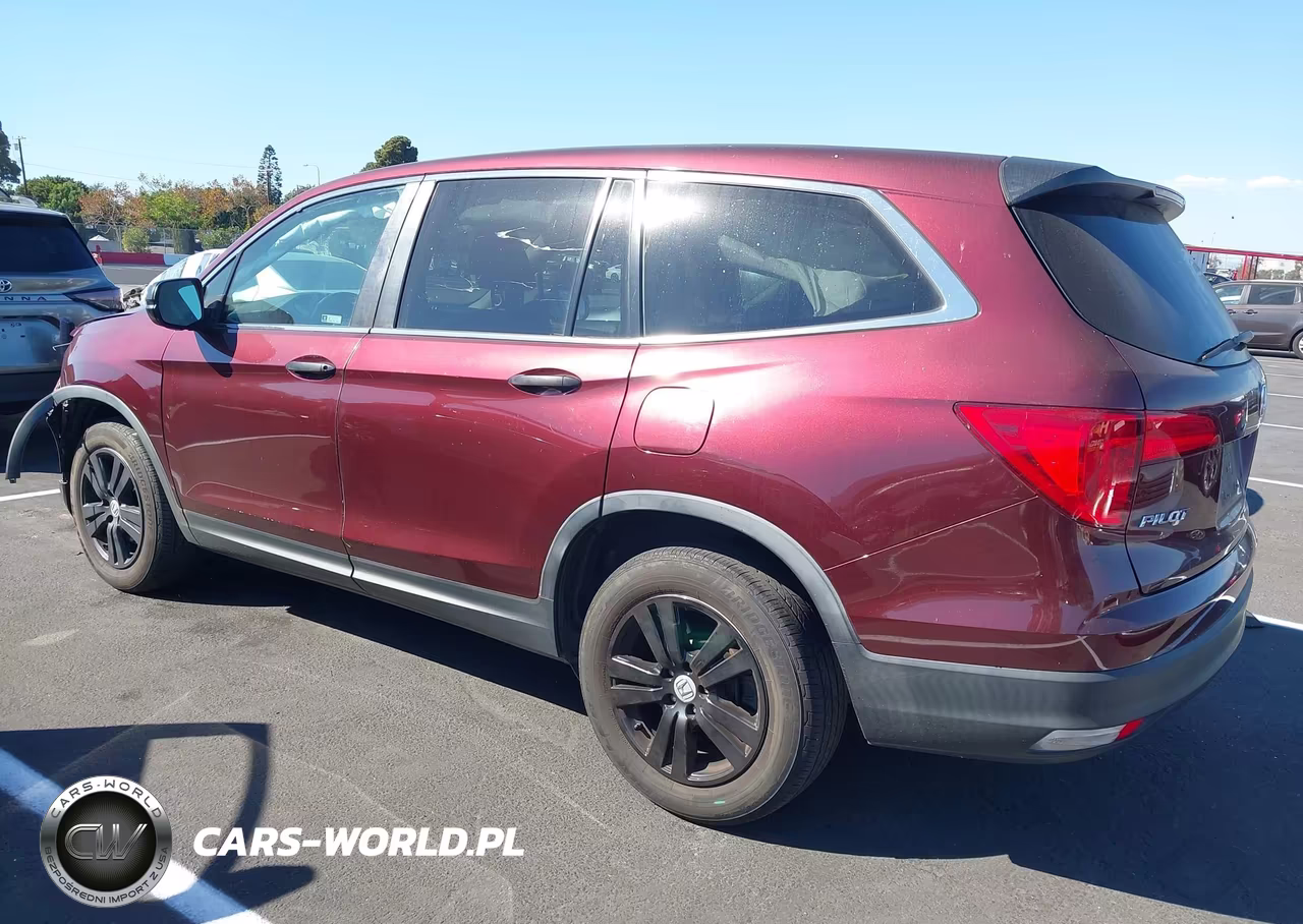 2018 Honda Pilot Lx VIN:5FNYF5H14JB011727 - 3