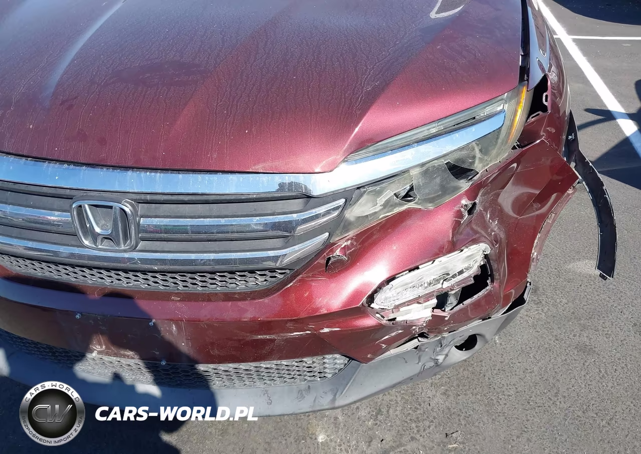 2018 Honda Pilot Lx VIN:5FNYF5H14JB011727 - 6