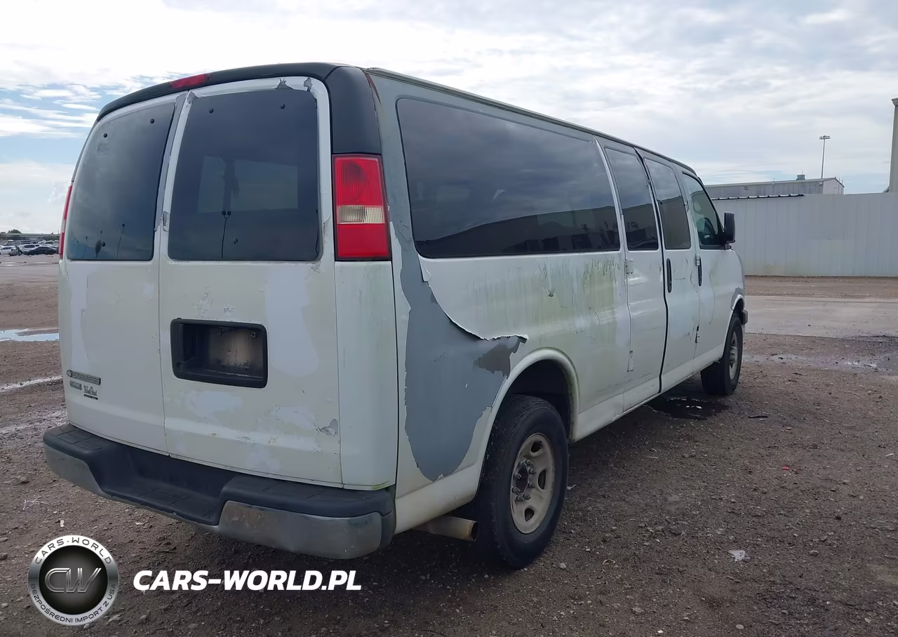 2010 Chevrolet Express 3500 Lt VIN:1GA2G1DG1A1102302 - 4