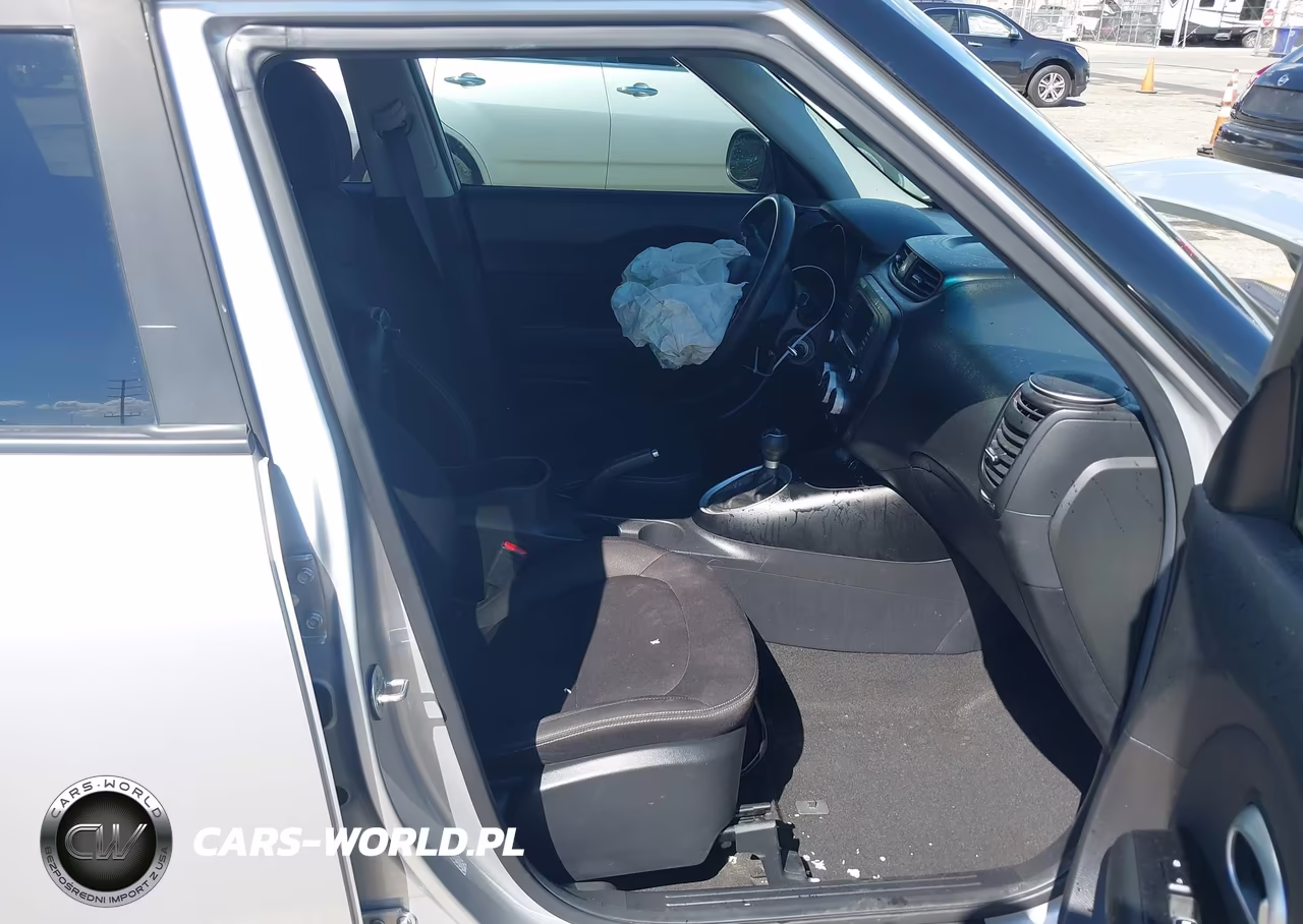 2017 Kia Soul VIN:KNDJN2A23H7474383 - 5