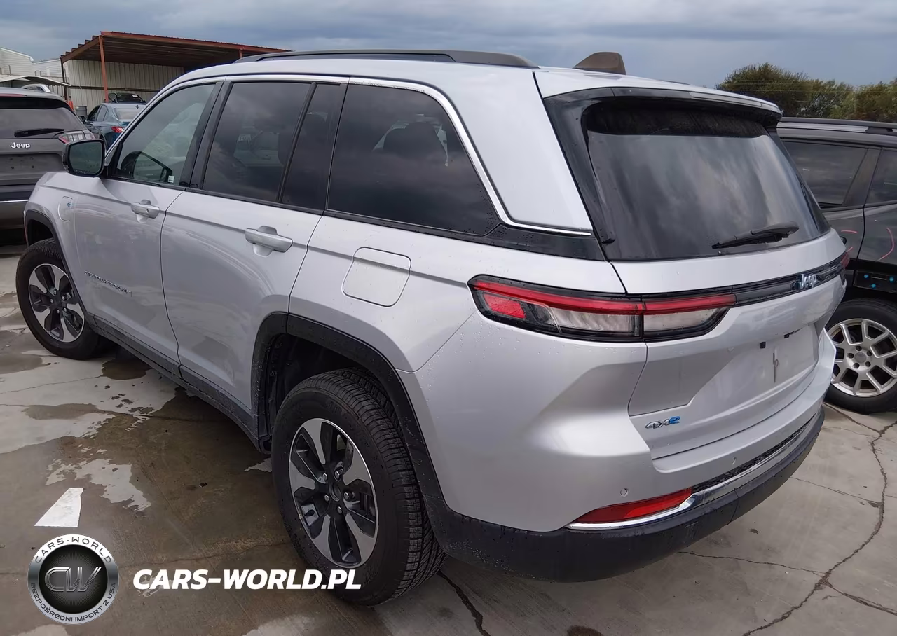 2024 Jeep Grand Cherokee 4Xe VIN:1C4RJYB67RC181937 - 3