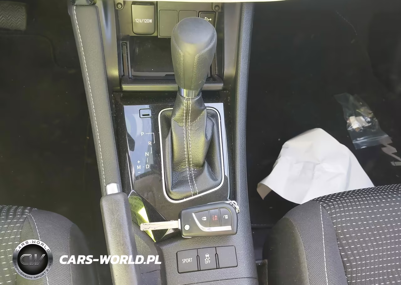 2018 Toyota Corolla Im VIN:JTNKARJE5JJ568966 - 11