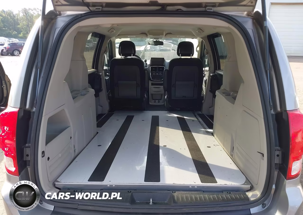 2014 Ram Cargo Tradesman VIN:2C4RRGAG6ER451237 - 18