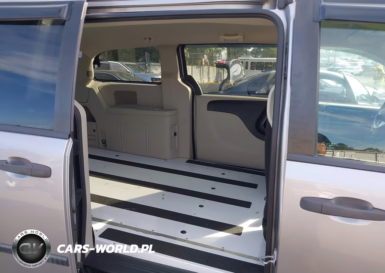 2014 Ram Cargo Tradesman VIN:2C4RRGAG6ER451237 - 8