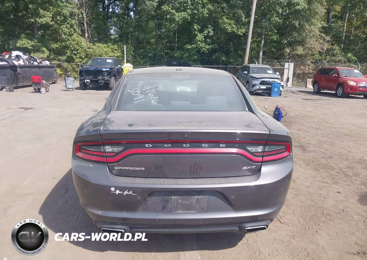 2018 Dodge Charger Sxt Rwd VIN:2C3CDXBG2JH295091 - 16