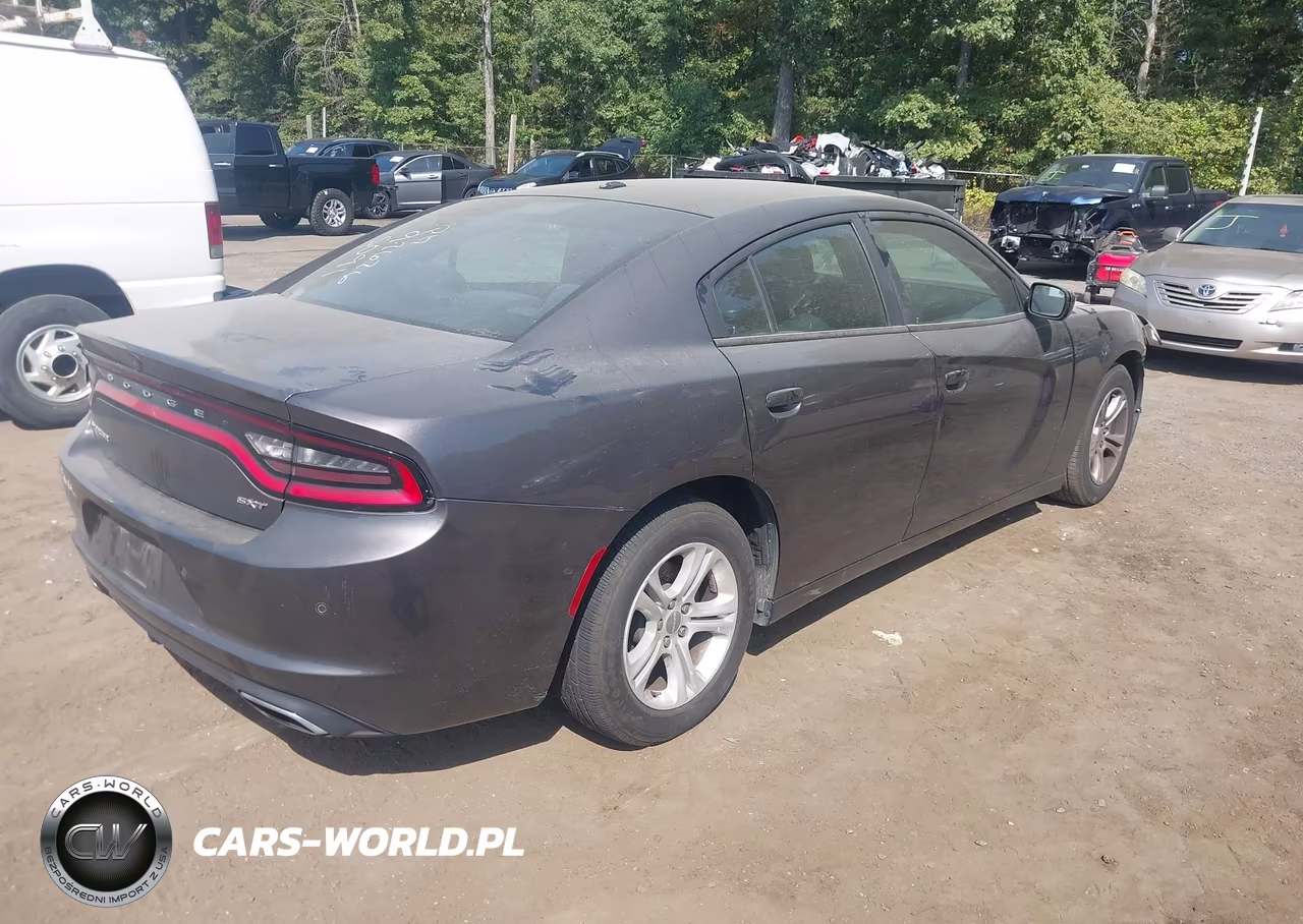 2018 Dodge Charger Sxt Rwd VIN:2C3CDXBG2JH295091 - 4