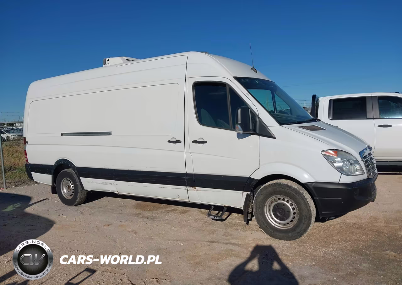 2010 Freightliner Sprinter 2500 VIN:WDYPE8CC5A5494983 - 13