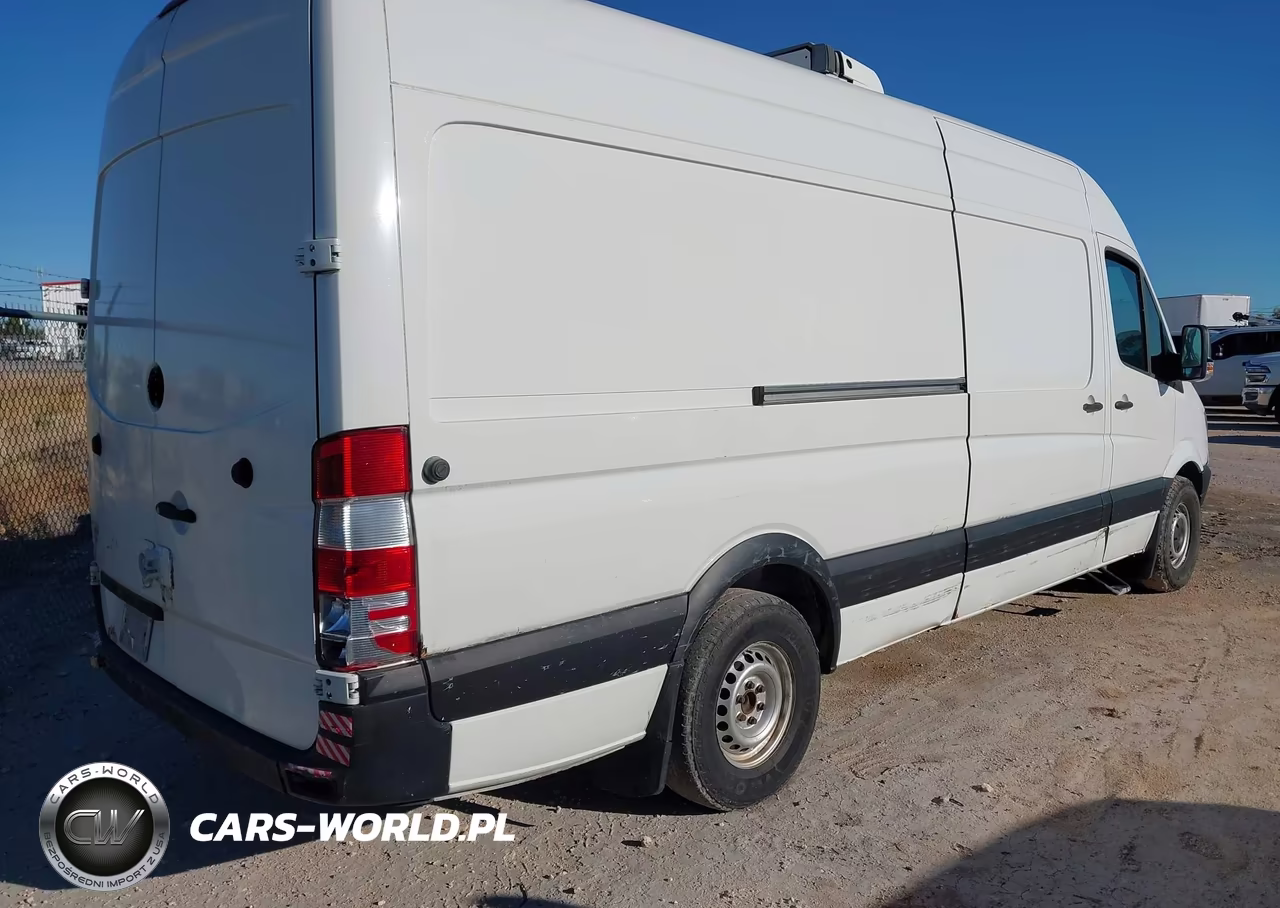 2010 Freightliner Sprinter 2500 VIN:WDYPE8CC5A5494983 - 4