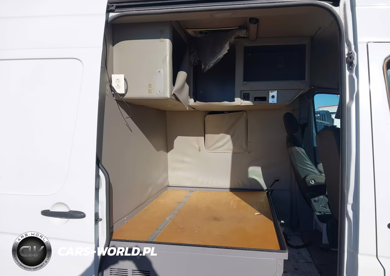 2010 Freightliner Sprinter 2500 VIN:WDYPE8CC5A5494983 - 8