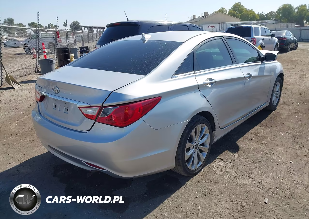 2013 Hyundai Sonata Gls VIN:5NPEB4AC9DH757777 - 4