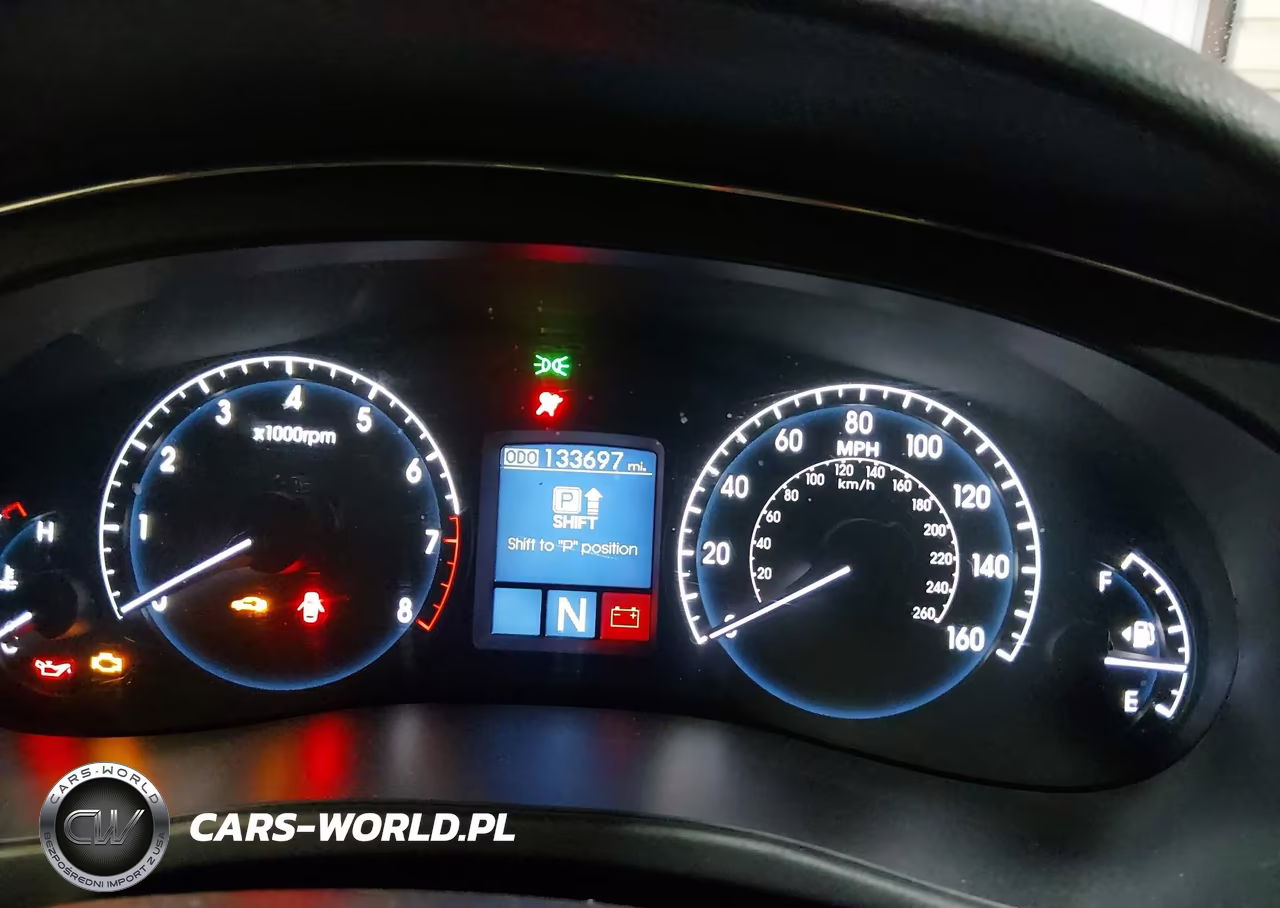 2009 Hyundai Genesis 3.8 VIN:KMHGC46E19U035289 - 7