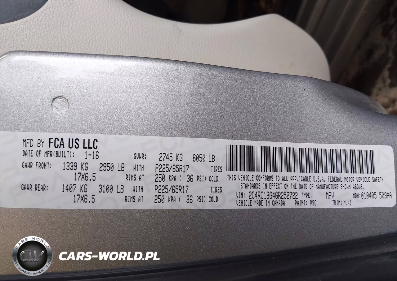 2016 Chrysler Town & Country Touring VIN:2C4RC1BG4GR252722 - 9
