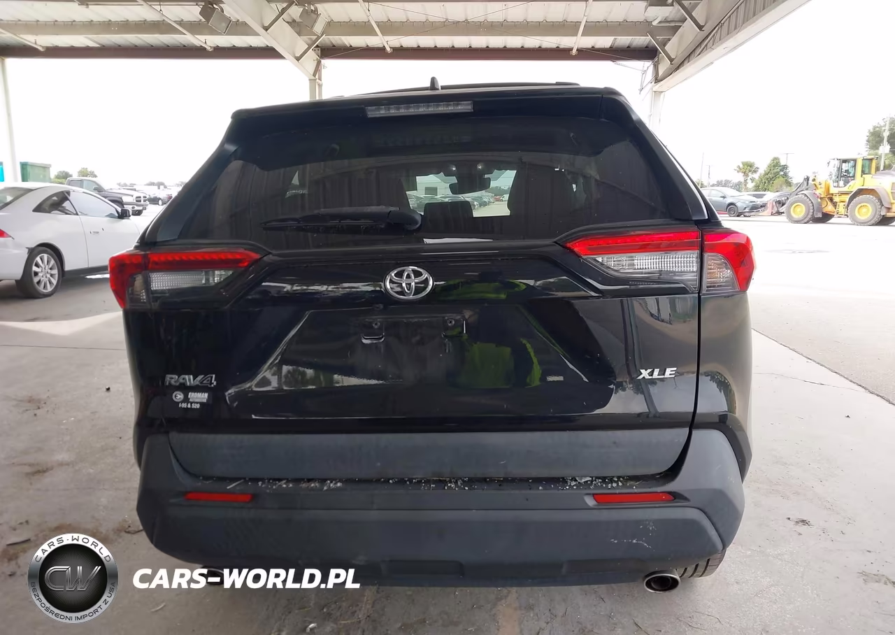 2021 Toyota Rav4 Xle VIN:2T3W1RFV9MW178831 - 17