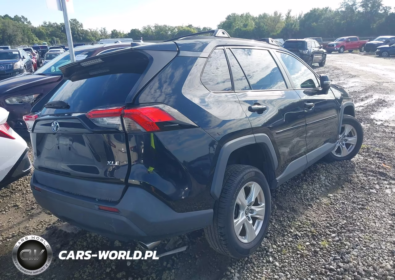 2021 Toyota Rav4 Xle VIN:2T3W1RFV9MW178831 - 4