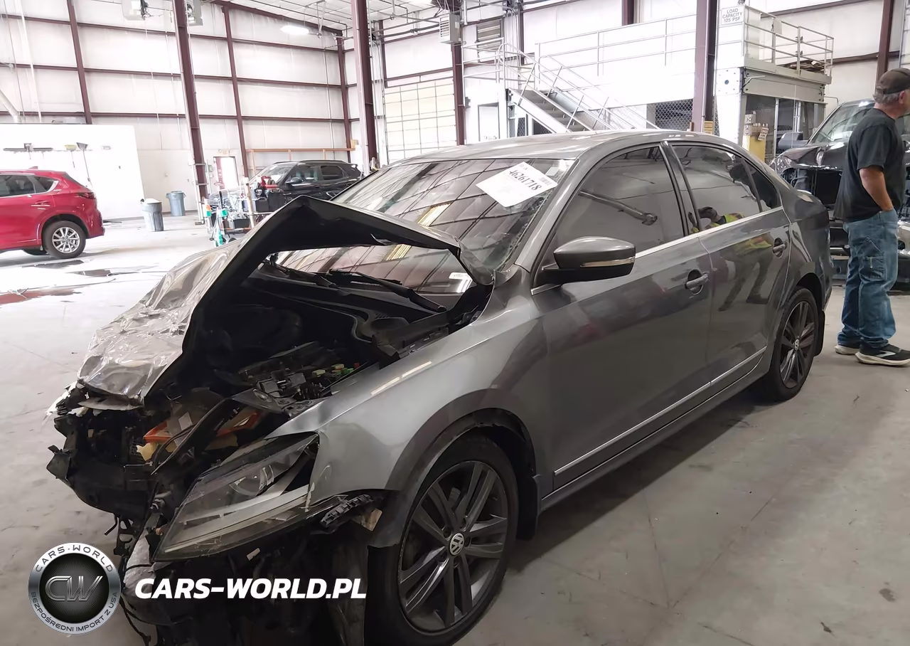 2018 Volkswagen Jetta 1.8T Sel VIN:3VWL17AJ4JM208551 - 2