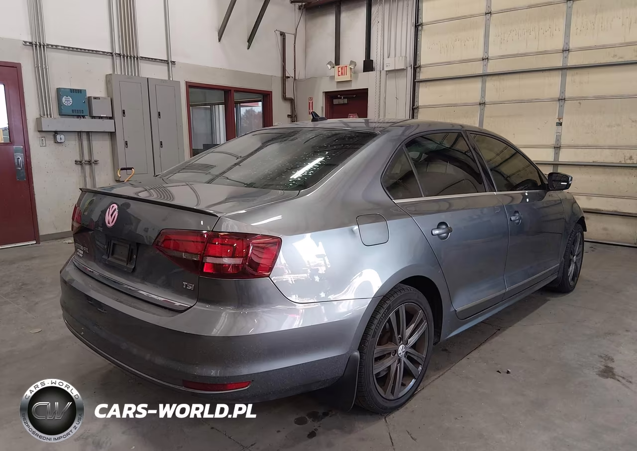 2018 Volkswagen Jetta 1.8T Sel VIN:3VWL17AJ4JM208551 - 4