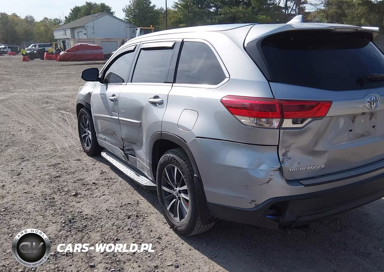 2017 Toyota Highlander Xle VIN:5TDJZRFH3HS390631 - 17