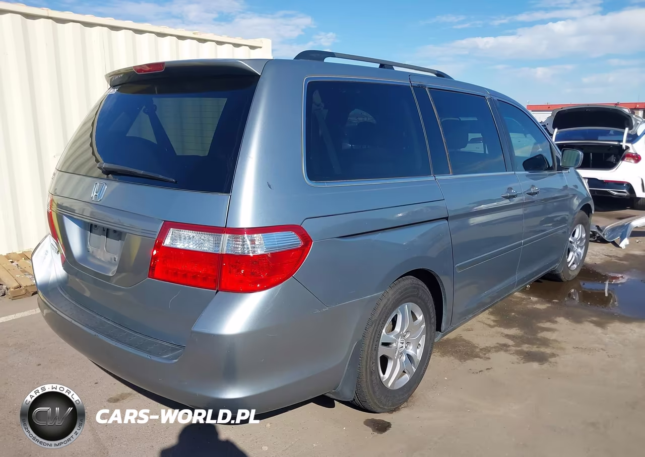 2007 Honda Odyssey Ex VIN:5FNRL38497B075735 - 4