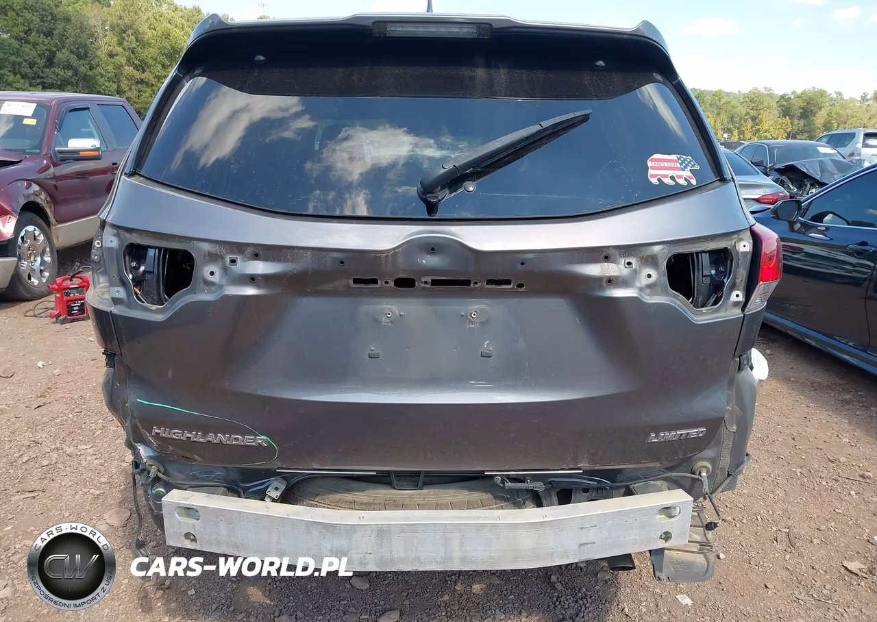 2017 Toyota Highlander Limited VIN:5TDYZRFH7HS210436 - 16