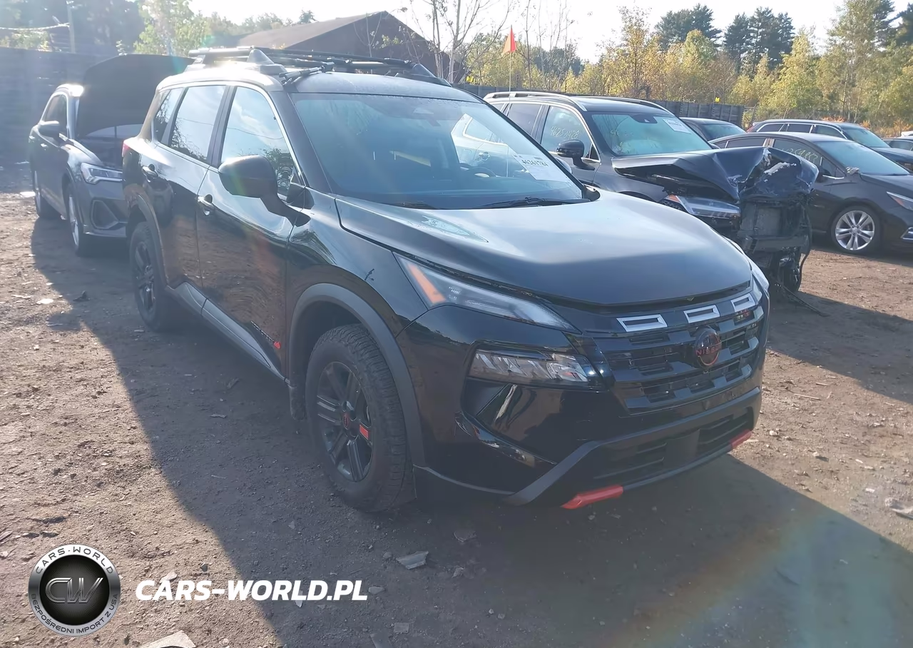2026 Nissan Rogue Rock Creek
