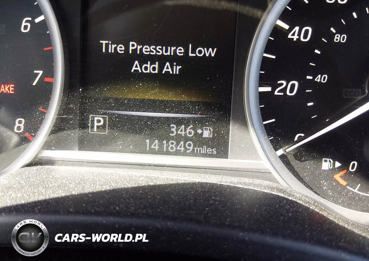 2018 Nissan Sentra S VIN:3N1AB7AP9JY208262 - 15