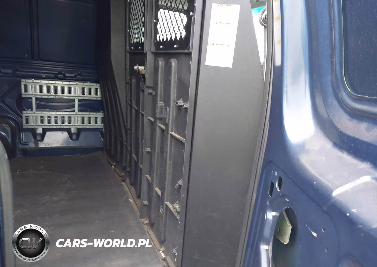 2009 Ford E-350 Super Duty Commercial-Recreational VIN:1FTSE34L69DA17844 - 8