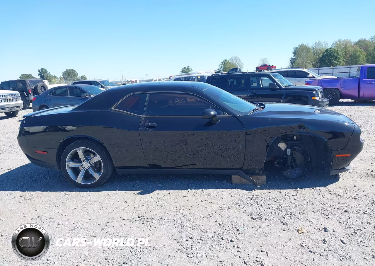 2015 Dodge Challenger Sxt VIN:2C3CDZAGXFH850969 - 14