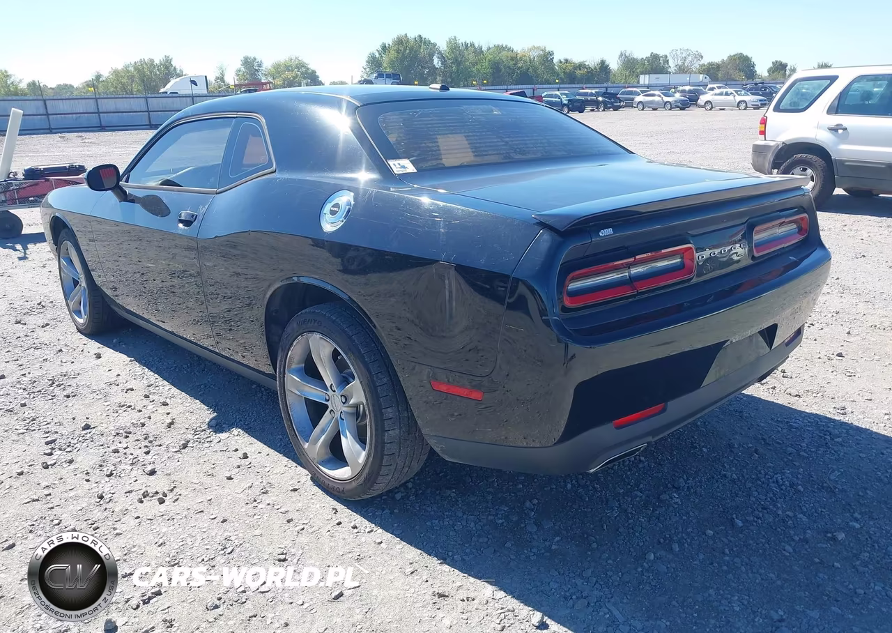 2015 Dodge Challenger Sxt VIN:2C3CDZAGXFH850969 - 3