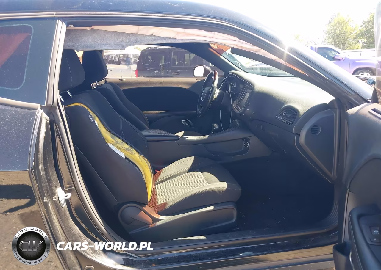 2015 Dodge Challenger Sxt VIN:2C3CDZAGXFH850969 - 5