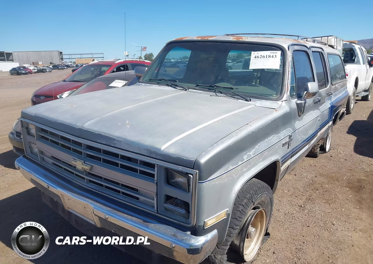 1988 Chevrolet Suburban V10 VIN:1GNEV16K2JF190539 - 2