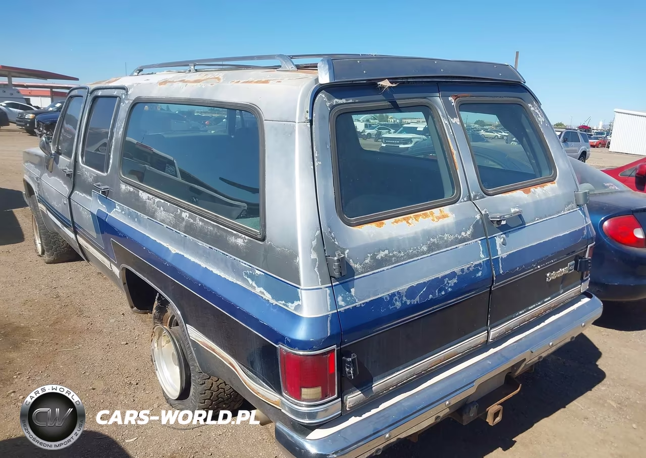 1988 Chevrolet Suburban V10 VIN:1GNEV16K2JF190539 - 3