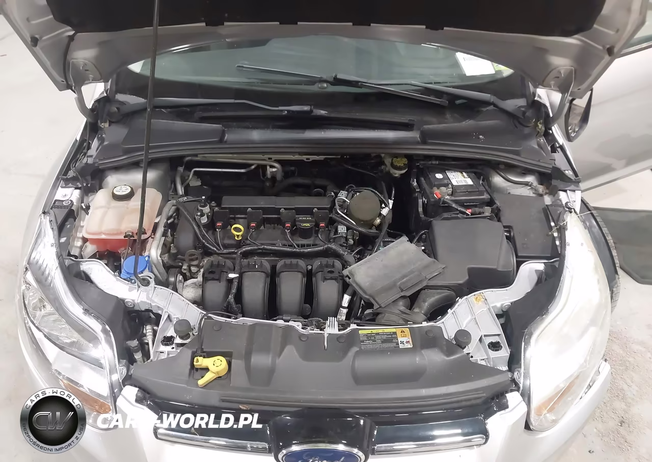 2012 Ford Focus Se VIN:1FAHP3F2XCL351693 - 10